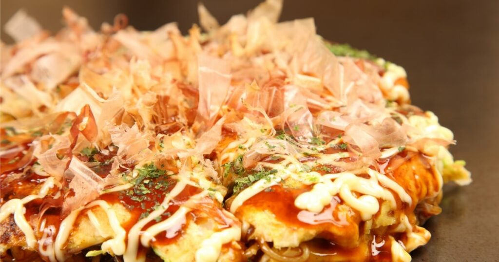 okonomiyaki with katsuobushi bonito flakes