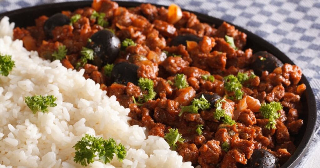 What Does Picadillo Taste Like