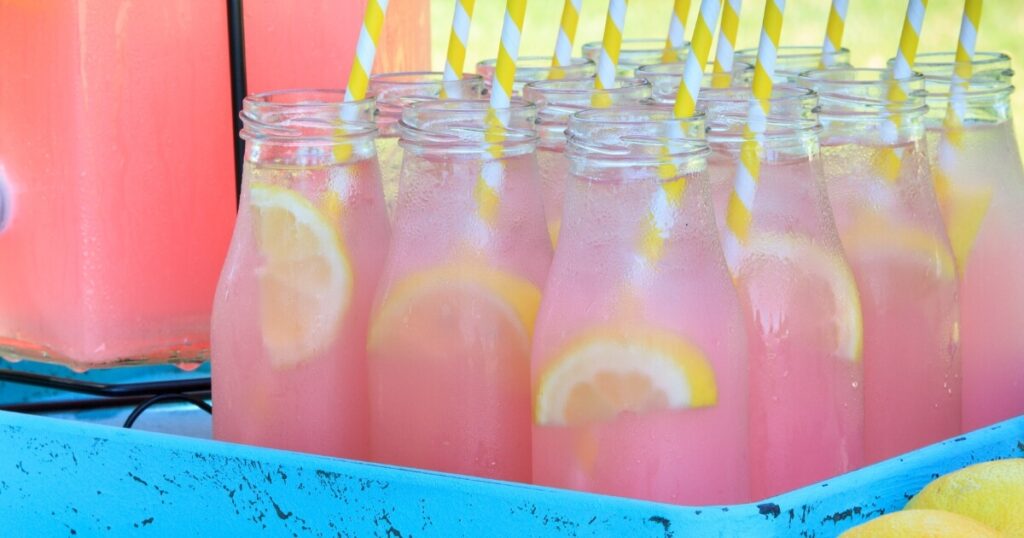 what does pink lemonade taste like
