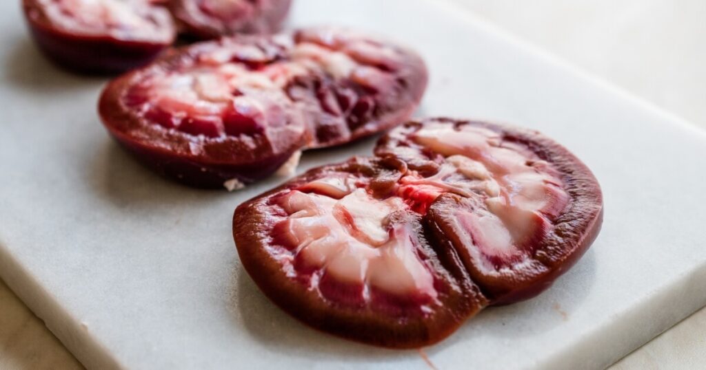what raw kidneys look like sliced